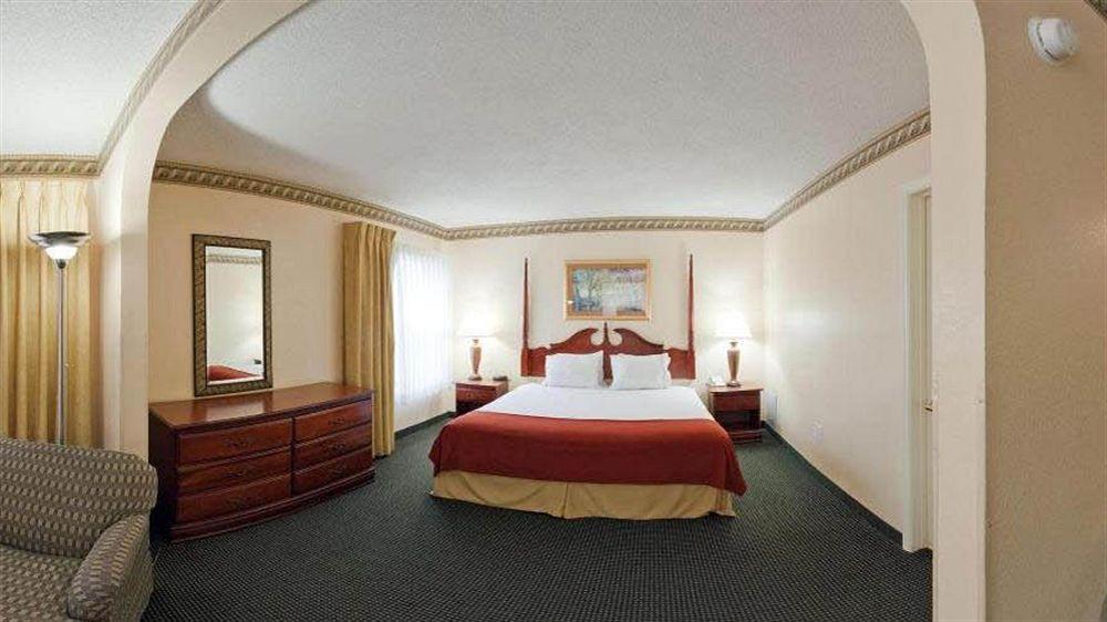 Holiday Inn Express - Plymouth By Ihg Zewnętrze zdjęcie